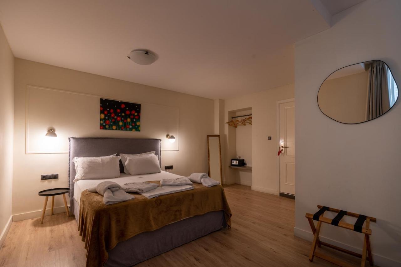 Plaka Arch Suites Атина Екстериор снимка