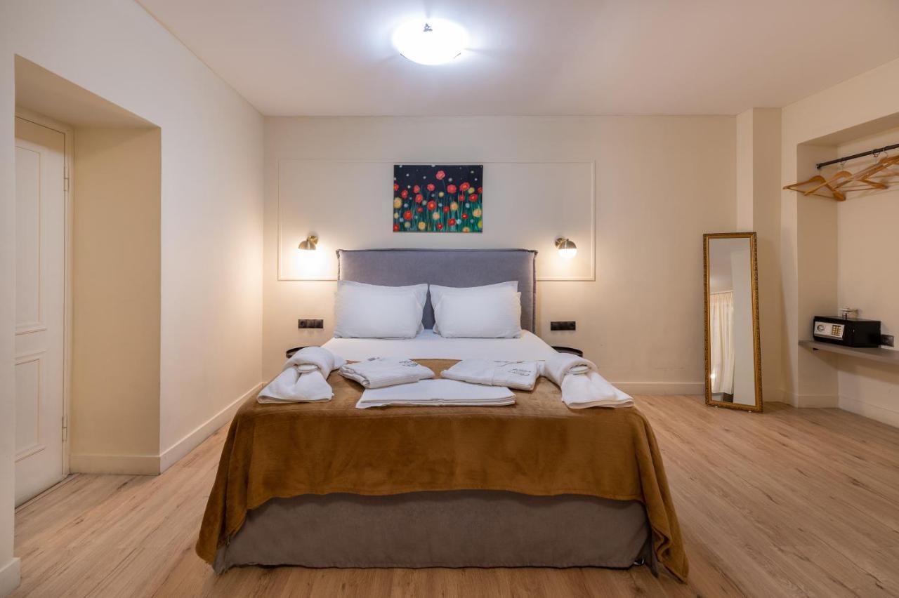 Plaka Arch Suites Атина Екстериор снимка